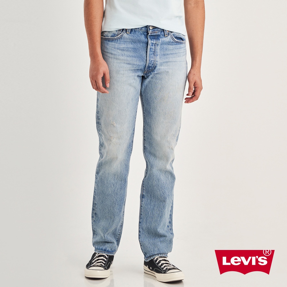 Levis 501 54復古排釦合身直筒牛仔褲/ 精工輕藍染水洗刷白男款A4677