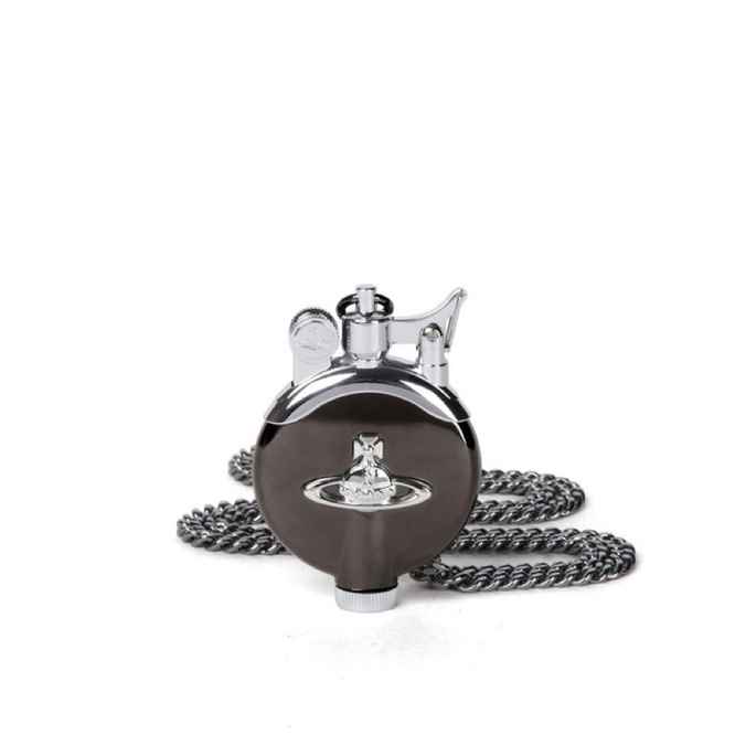 Vivienne Westwood 土星デザインライター zippo ご馳走様 ①