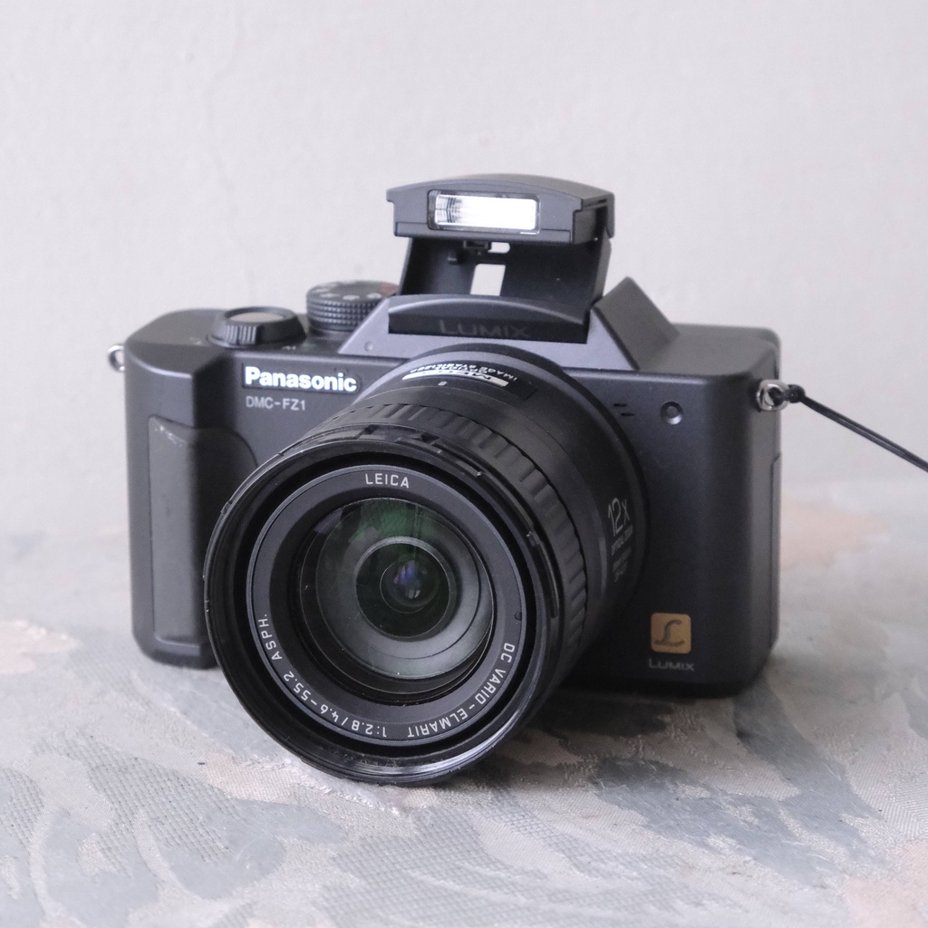 Panasonic Lumix DMC-FZ1 早期 CCD 類單眼 數位相機