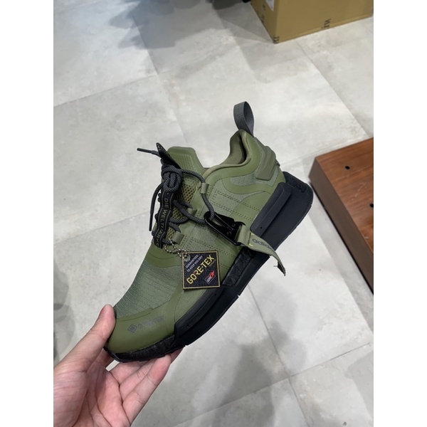 Adidas nmd kjarkas shop gore-tex jacket green