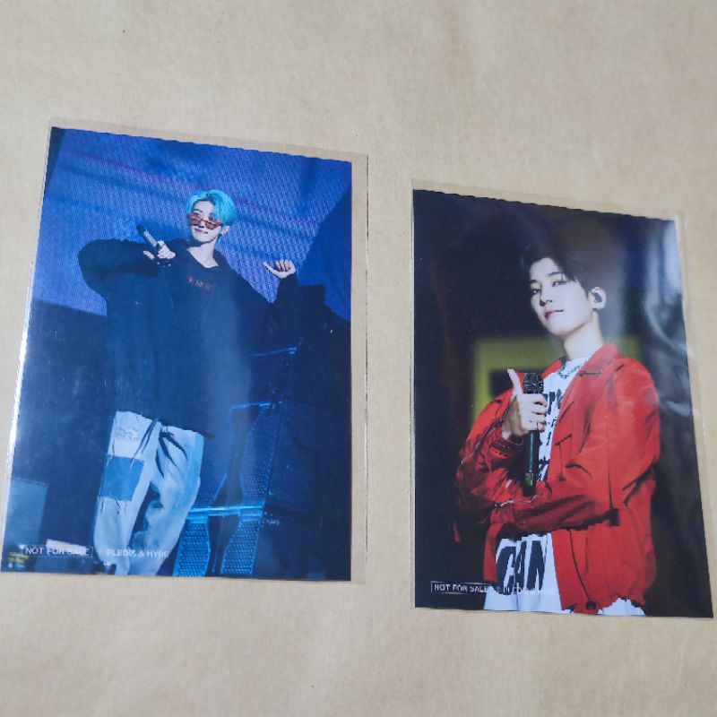 13人組グループ「SEVENTEEN」の企画写真展『SEVENTEEN WORLD