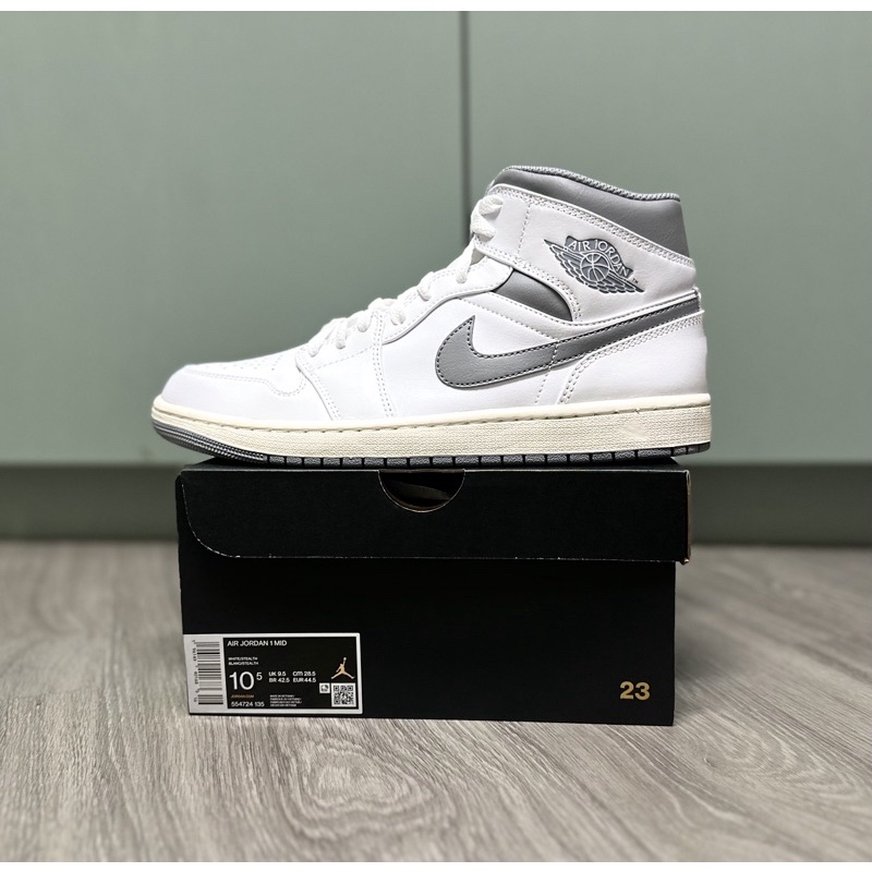 Air Jordan 1 Mid US10.5 28.5cm 554724-135 全新| 蝦皮購物