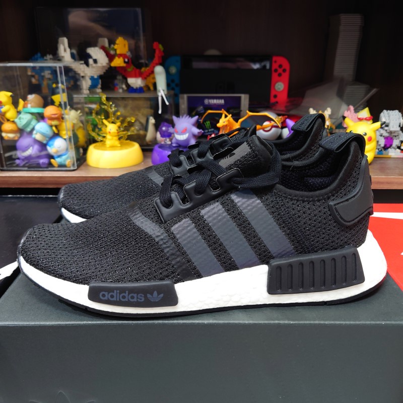 Adidas nmd_r1 hotsell w ba7752