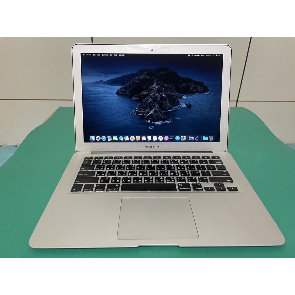 Apple Macbook Air 13吋二手良品筆電i5 1.7G/4G/128G/Catalina/2011