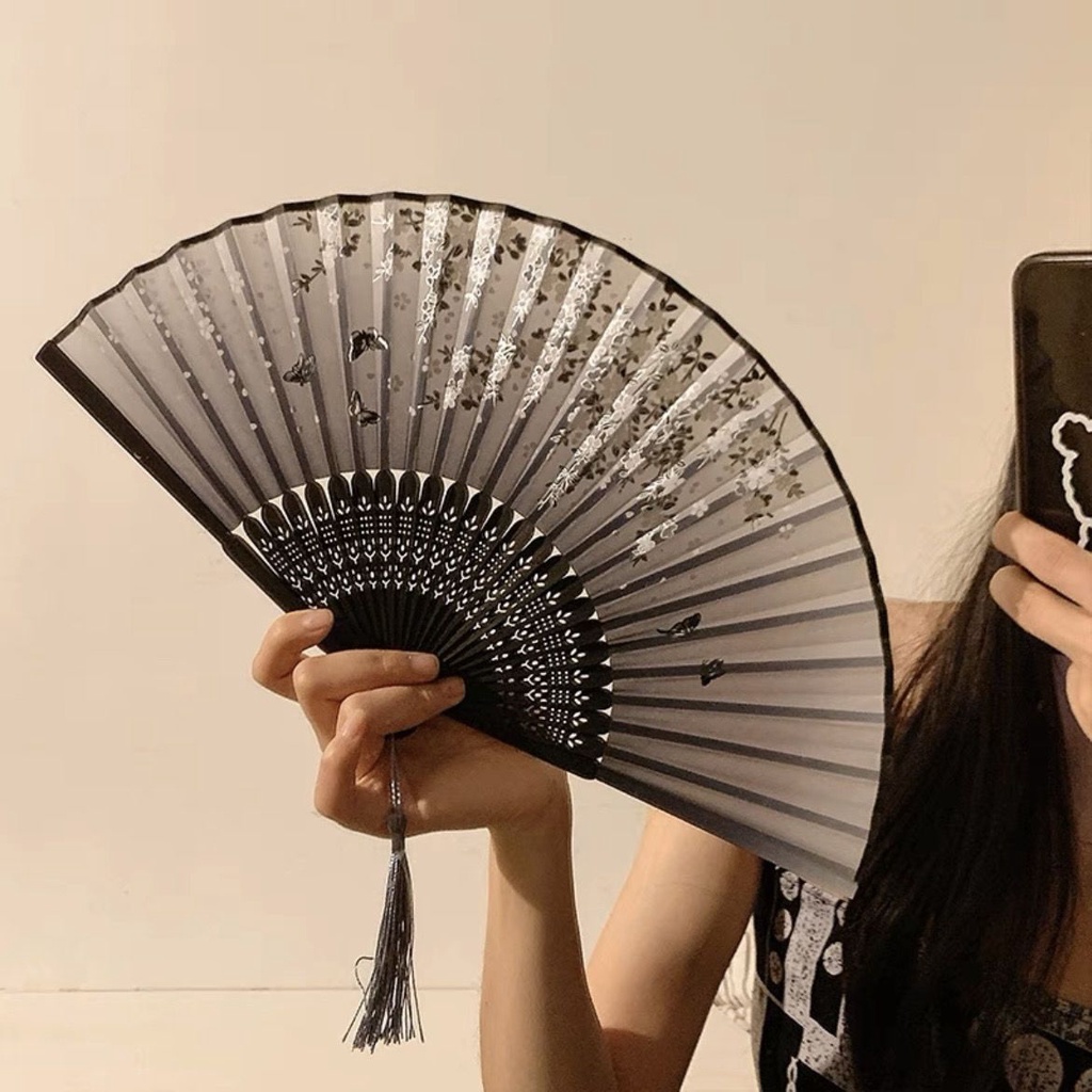 【台灣出貨】扇子 古風小扇子摺扇 中國風漢服舞蹈摺疊扇 新中式古著竹扇 古風扇子 拍攝道具 古風 拍攝 尾牙 bh | 蝦皮購物