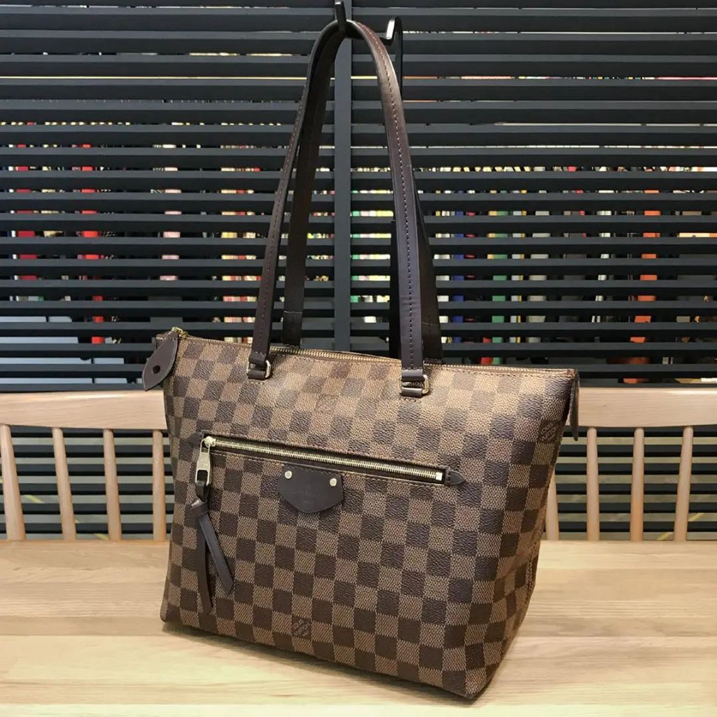 Louis Vuitton Iena PM with receipt on Mercari  Louis vuitton, Louis vuitton  shoulder bag, Cool items