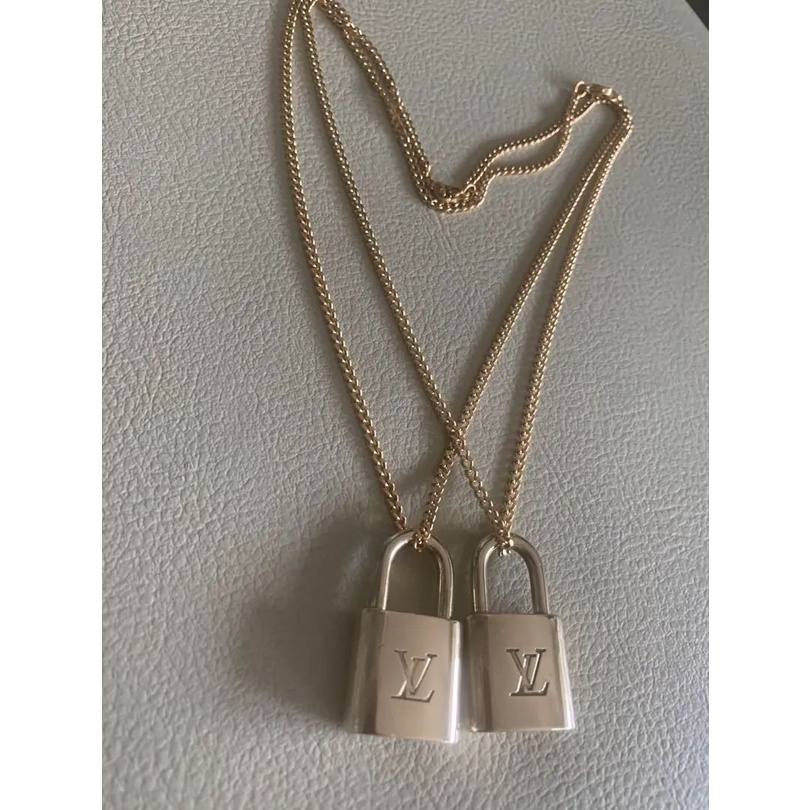 Louis Vuitton Mp2993 Lv Edge Cadena Necklace mens accessories