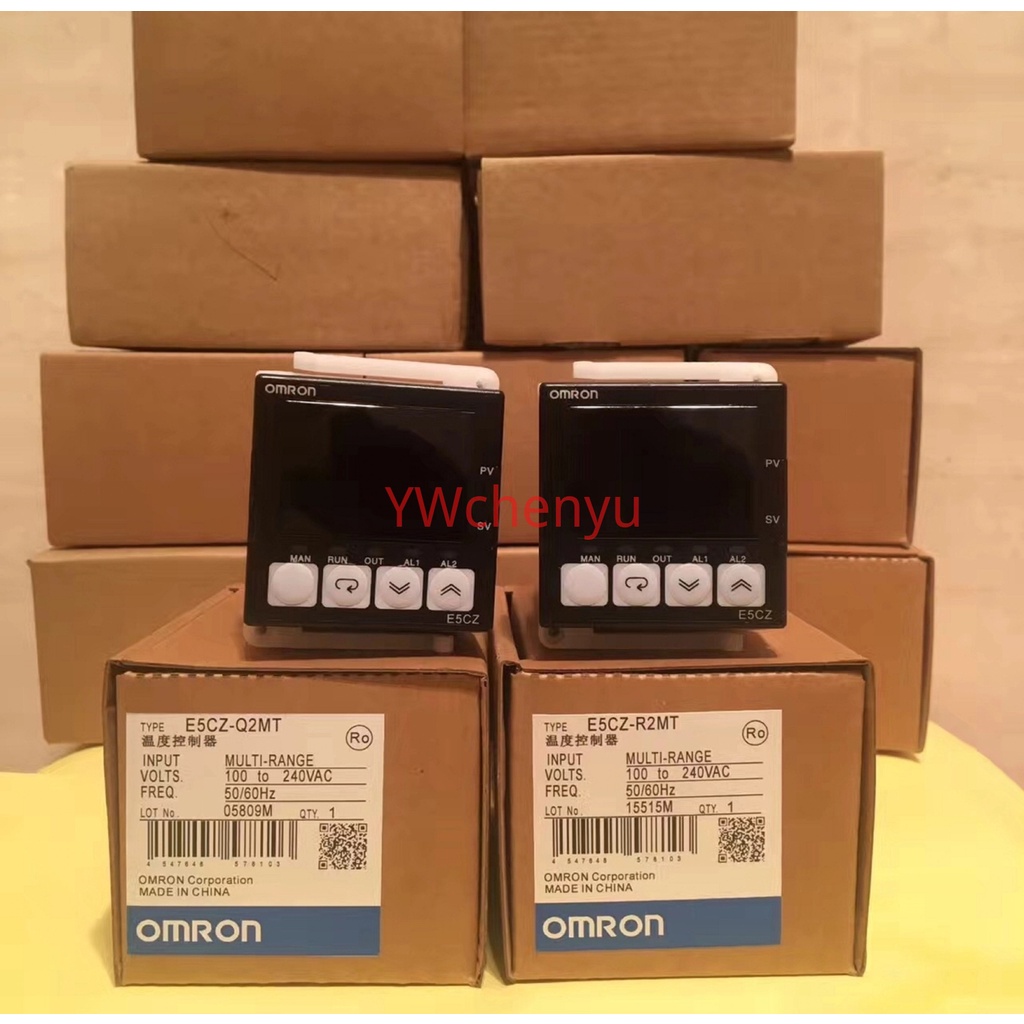 OMRON E5CN-R2MT-500: Regolatore Di Temperatura Digitale, 100-240V, Affidabile E Compatto