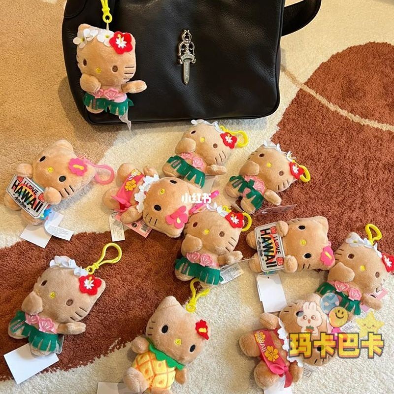 【現貨】夏威夷限定黑皮hellokitty吊飾 草裙hellokitty吊飾 美人魚黑皮hellokitty 滑板he | 蝦皮購物