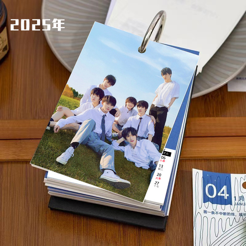 【1069人收藏】2025年臺歷TNT時代少年團月曆日曆周邊同款相冊擺件新年賀卡禮物 | 蝦皮購物