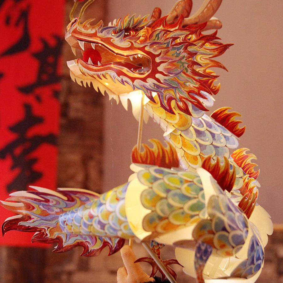 現貨【龍年工藝品】清明端午節 龍年 舞龍燈籠 復古風 中國龍形宮燈 DIY手工紙龍 發光花燈 | 蝦皮購物
