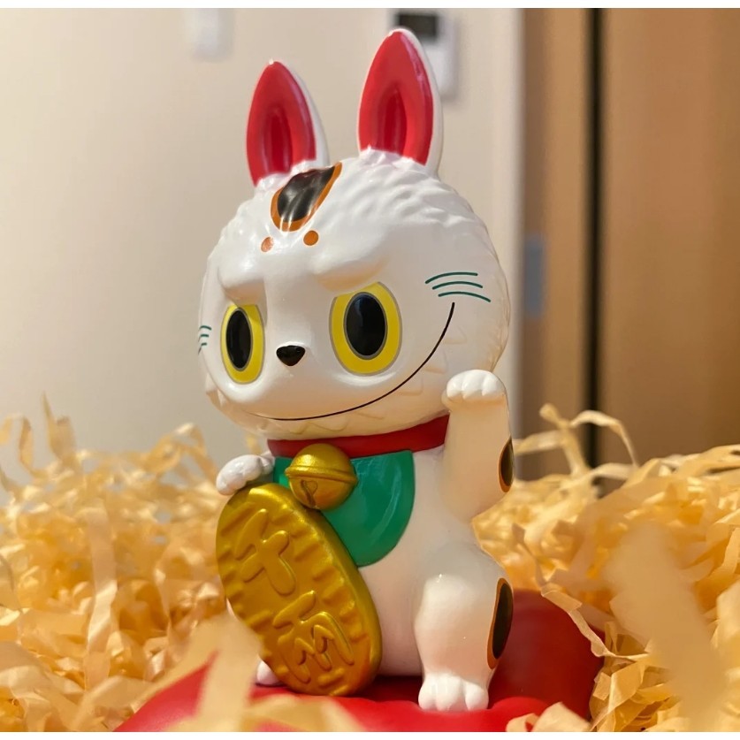 💯正版】LABUBU 日本限定招財貓吊卡zimoo 公仔收藏禮物擺件裝飾泡泡瑪