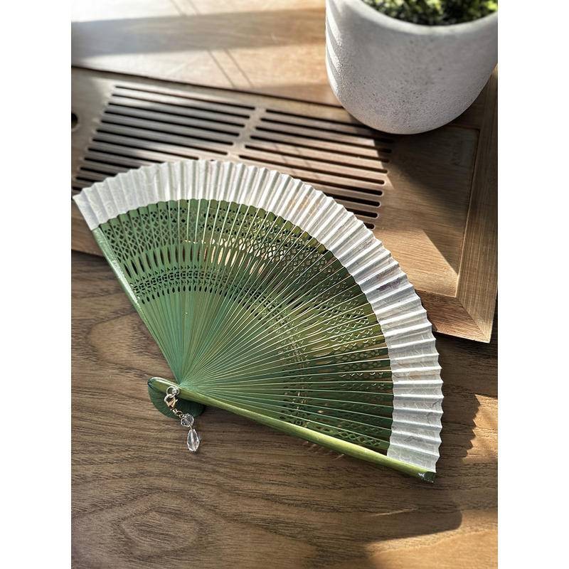 【手扇】芷墨原創小清新窗格5.4寸綠色花草紙扇復古漢服古風日用迷你摺扇 | 蝦皮購物