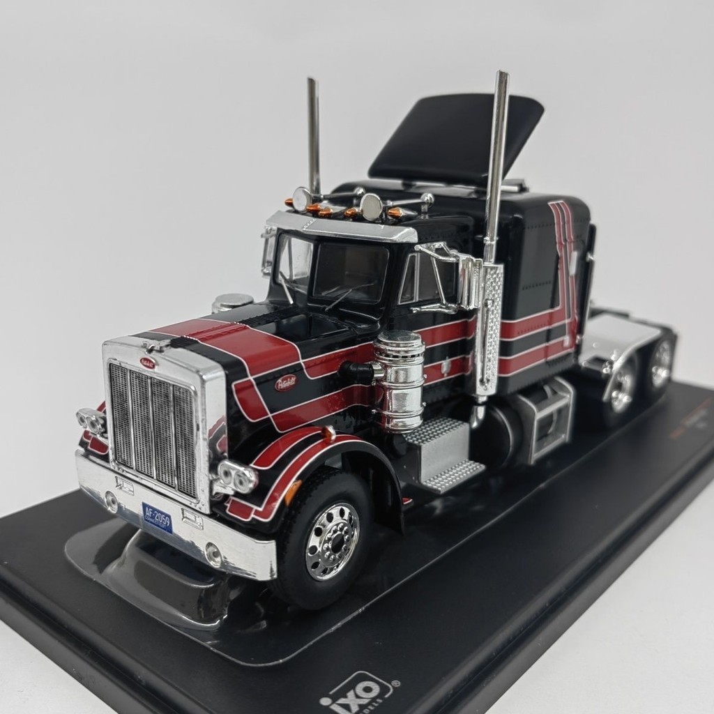Miniature Ixo Model Peterbilt 359 1973 - 1:64, Rouge Et Blanc, Neuve, 64TR010