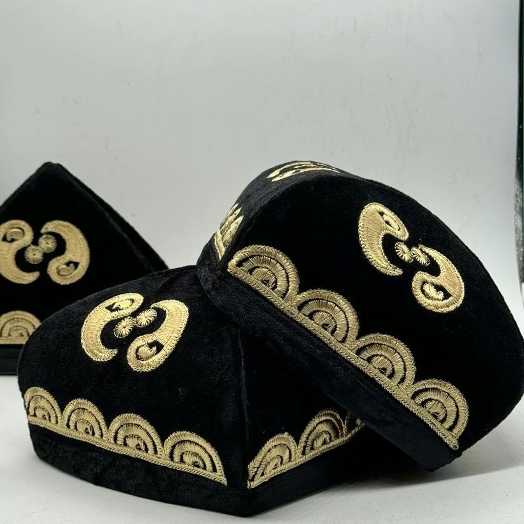 💕台灣出貨#維吾爾族折疊男士帽新疆帽巴旦木花紋刺繡舞臺錶演成人四角帽火款 | 蝦皮購物