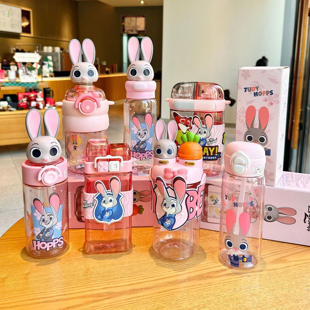 特惠 動物方城市Zootopia 迪士尼 可愛卡通新款兔子朱迪狐狸尼克分倉塑膠杯新款水壺 | 蝦皮購物