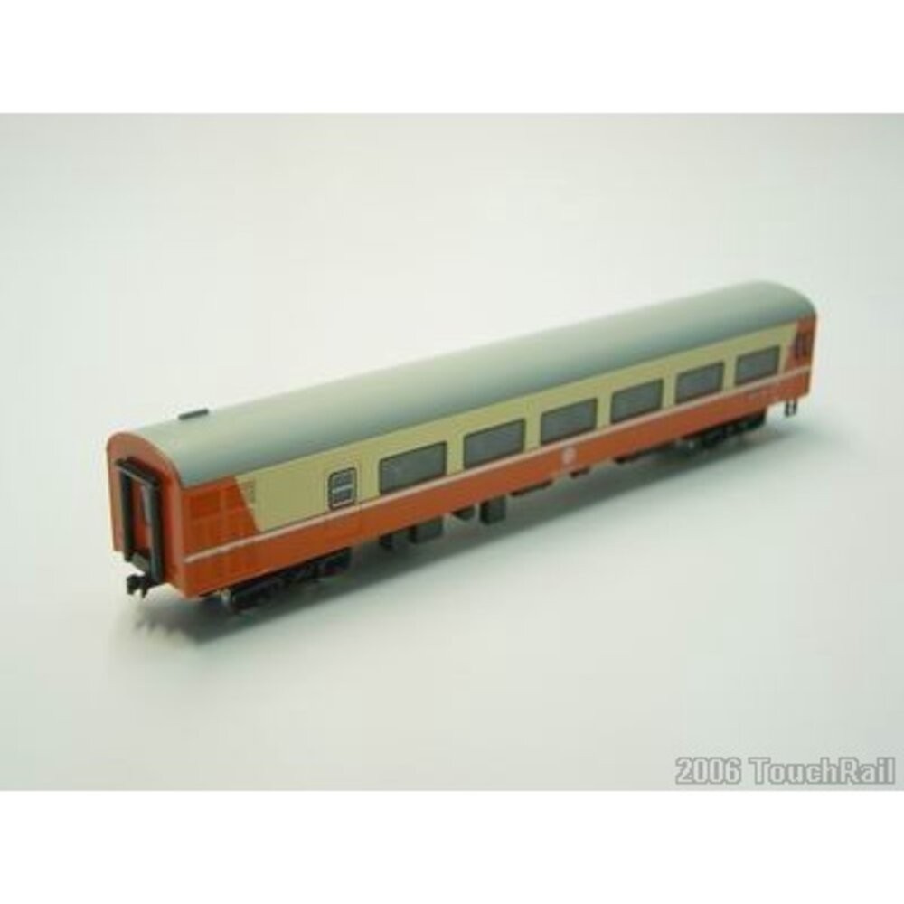 台鐵莒光號客車40FP10000型N軌N規鐵道模型N Scale 不含鐵軌鐵支路模型