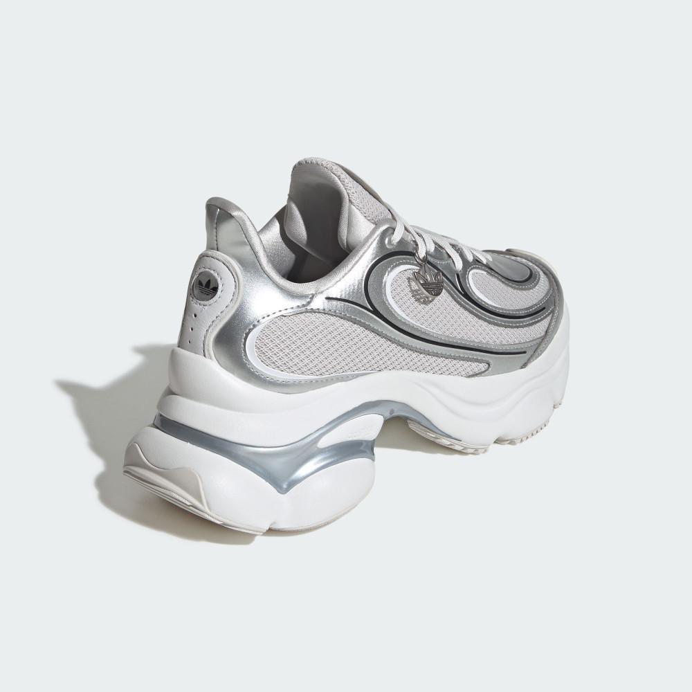 adidas OZVENUZ 女鞋評價：厚底銀白老爹鞋值不值得買？我的穿搭觀察與尺寸建議 (9/14)