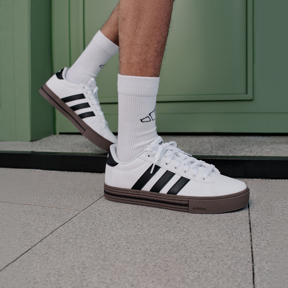 adidas DAILY 4.0 評價：千元出頭就能穿的日常百搭休閒鞋心得 (2/7)