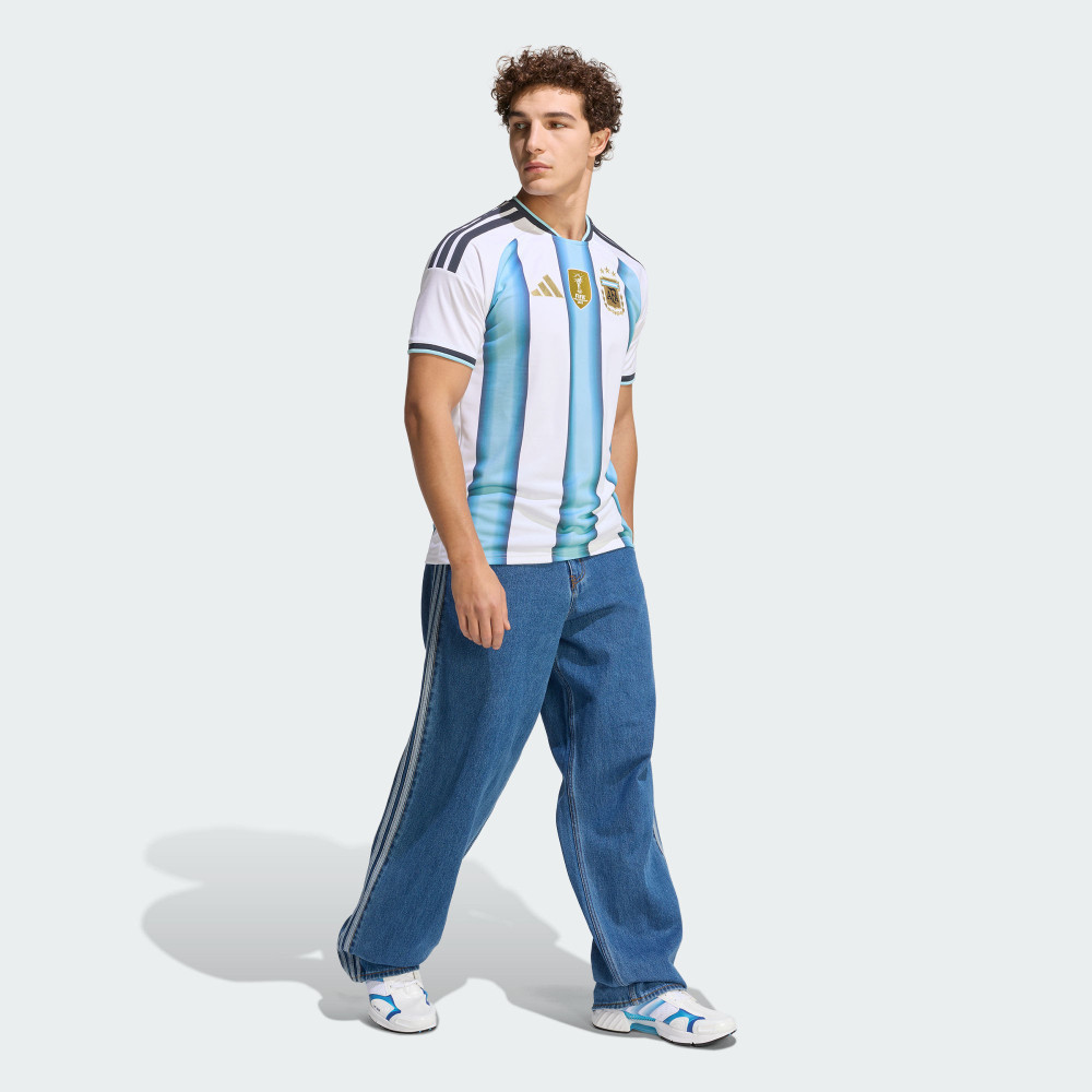 adidas 阿根廷主場球迷版球衣 JM8396 推薦：世界盃冠軍元素與日常穿搭值不值得買 (4/13)