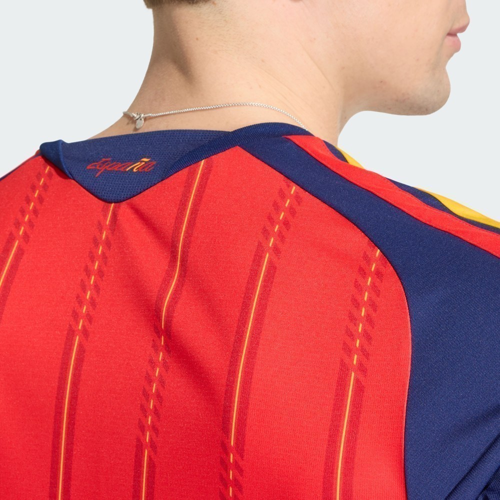 adidas 西班牙主場球迷版球衣評價：JN4390 值不值得買？版型、尺寸與穿著心得 (8/16)