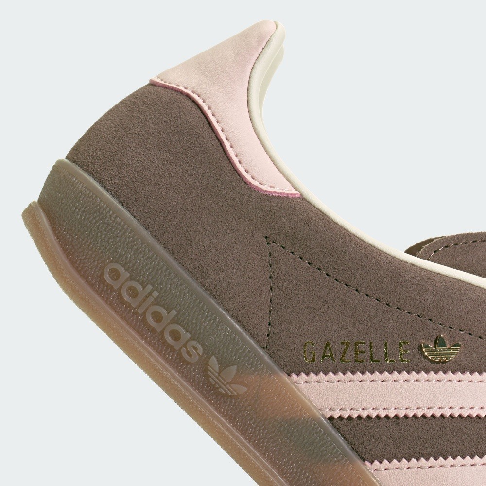 adidas Gazelle Indoor JR2431 評價：2375 元值不值得買？女生穿搭、尺寸與 Samba／Spezial 比較 (10/13)