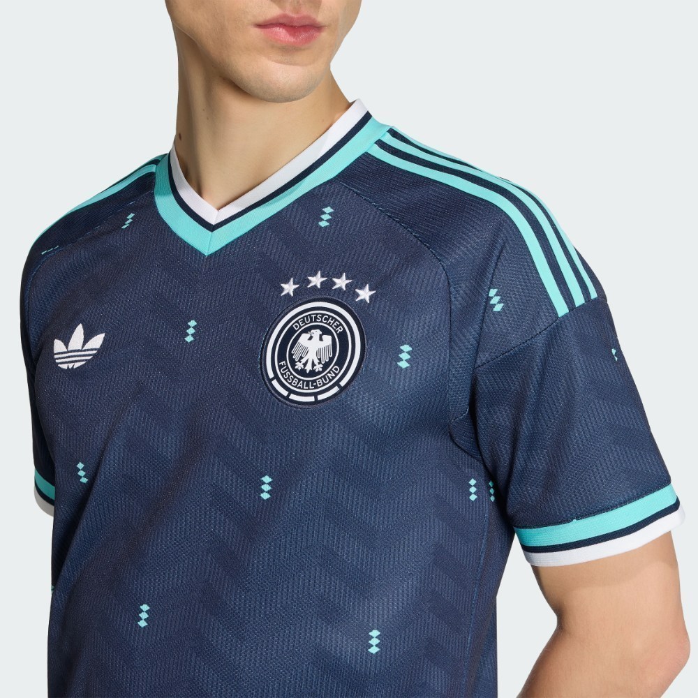 adidas 德國客場球衣 JN2074 評價：版型偏修身嗎？值不值得買 (7/13)