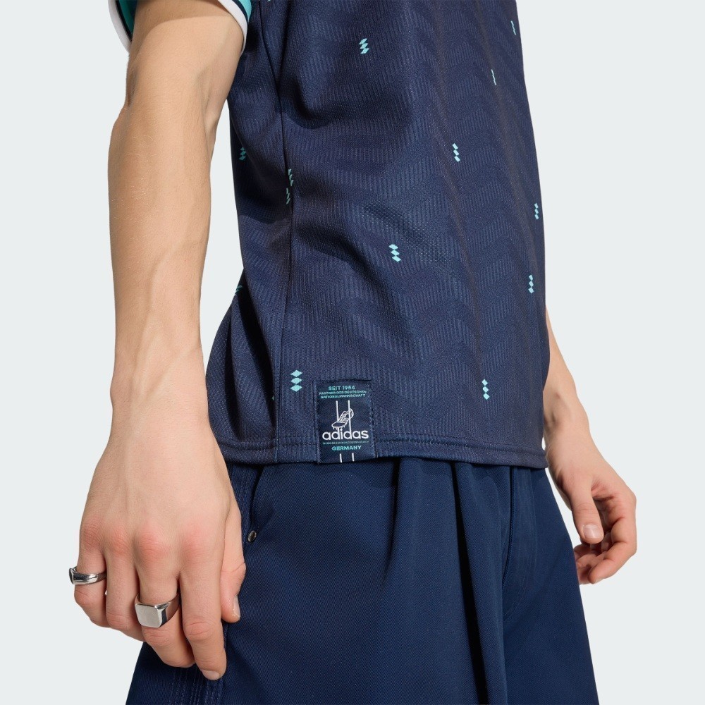adidas 德國客場球衣 JN2074 評價：版型偏修身嗎？值不值得買 (8/13)