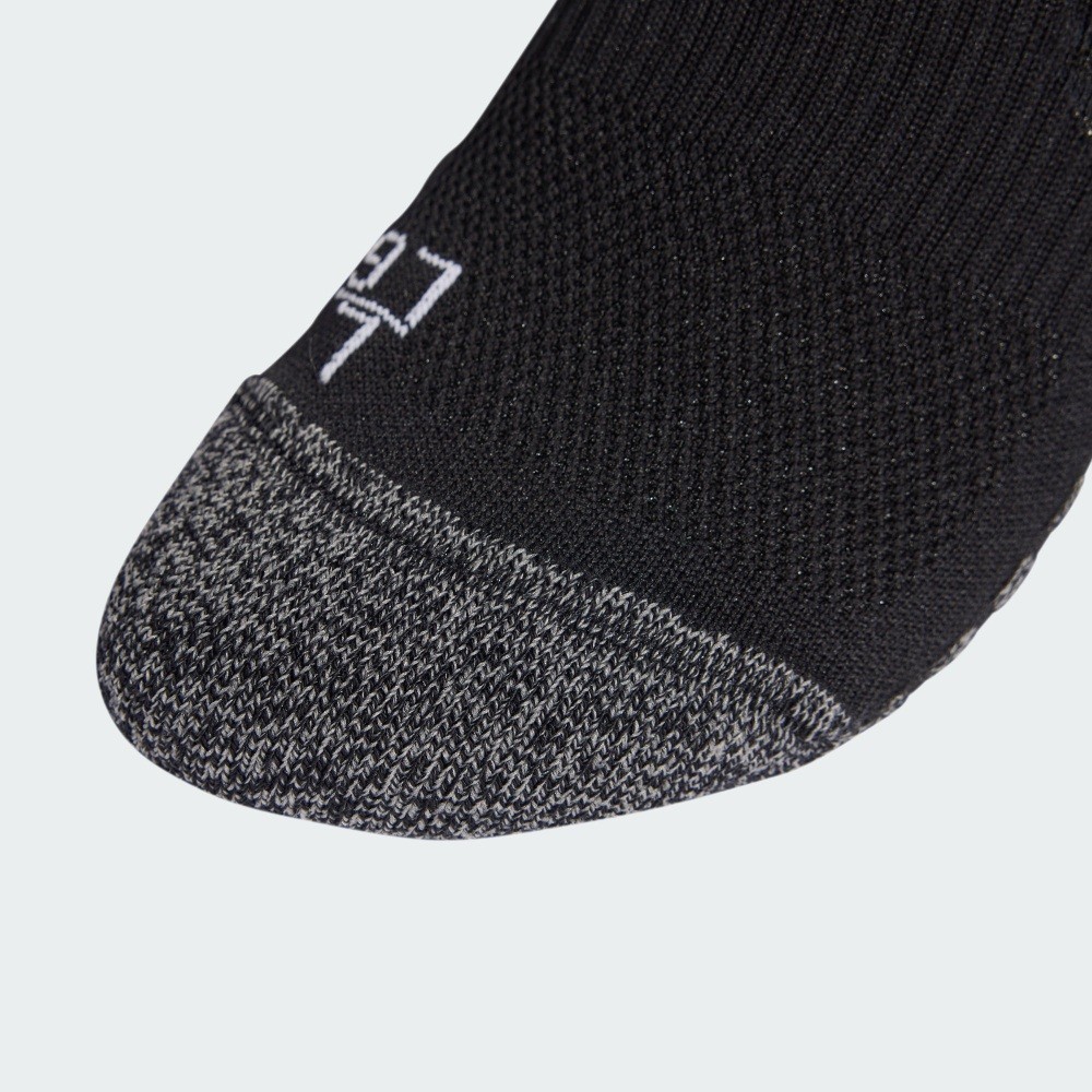 adidas 世界盃阿根廷客場及膝襪 JM8890 評價：350 元值不值得買？ (4/7)