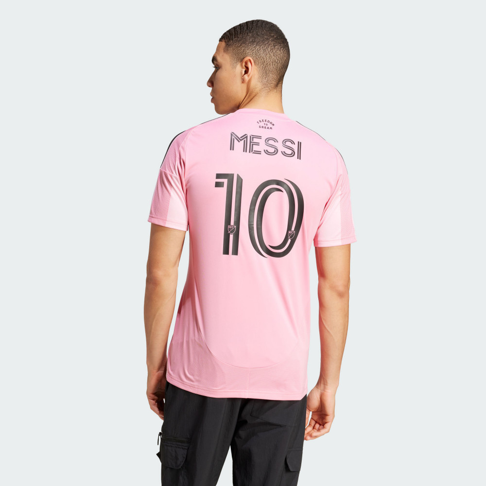 adidas INTER MIAMI CF 25/26 MESSI 主場球衣評價：梅西迷值不值得買這件粉紅戰袍？ (5/8)