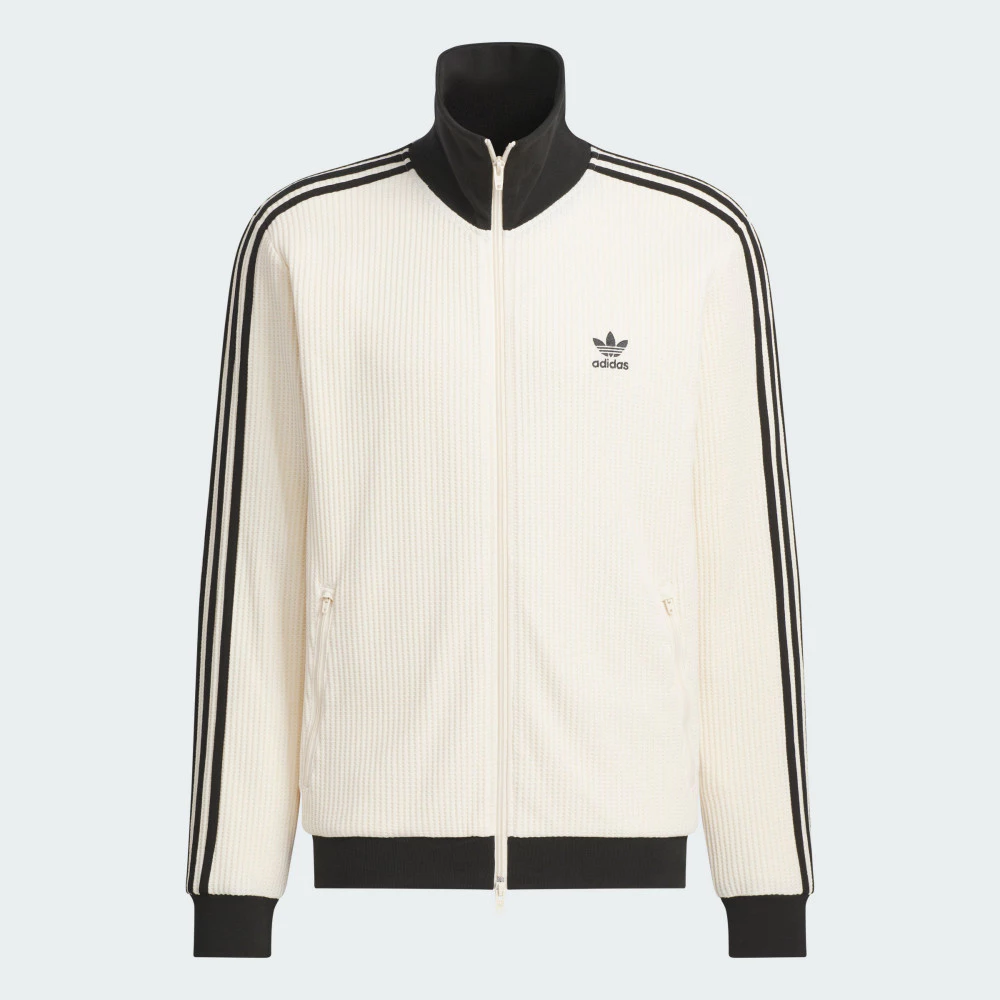 adidas ADICOLOR 運動外套 JW0109 開箱心得:修身版型值不值得買?