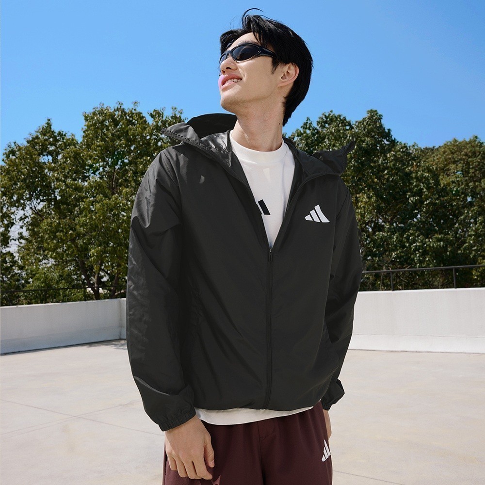 adidas 連帽外套評價：1190 元輕量防風外套值不值得買？ (4/9)