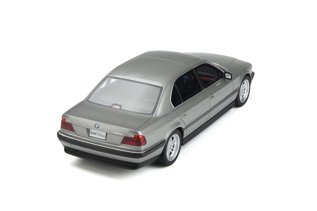 模例】Otto 1/18 BMW E38 750 IL (OT952) | 蝦皮購物