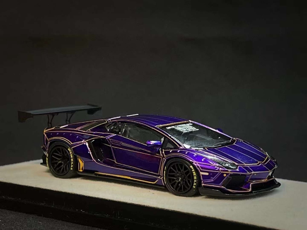 模例】PGM 1/64 LBWK Lamborghini Aventador LP700-4 紫色爆裂紋