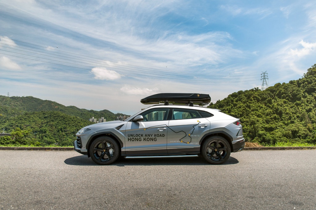 MINI GT Lamborghini Urus 香港限定 443 MINI GT 1:64 Lamborghini Urus UNLOCK ANY ROAD HONG KONG RHD