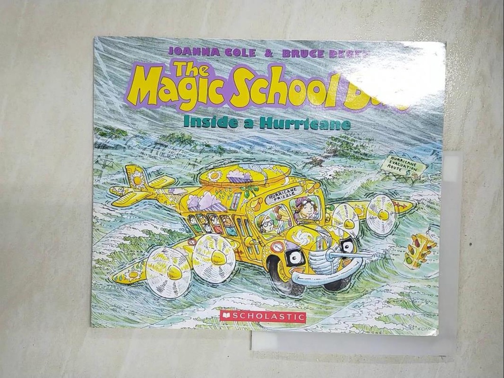 Magic School Bus Inside a Hurricane_COLE, 【T9／少年童書_E39】書寶二手書 | 蝦皮購物