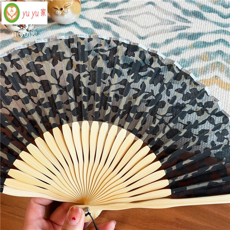 現貨 古风旗袍蕾丝扇 和風摺扇 中國風素色蕾絲扇 日式和風伴手禮隨身摺疊小扇 復古旗袍扇 迷你風 | 蝦皮購物