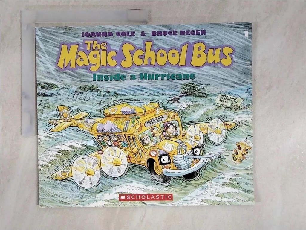 Magic School Bus Inside a Hurricane_COLE, JOANNA【T1／少年童書_FFN】書寶二手書 | 蝦皮購物
