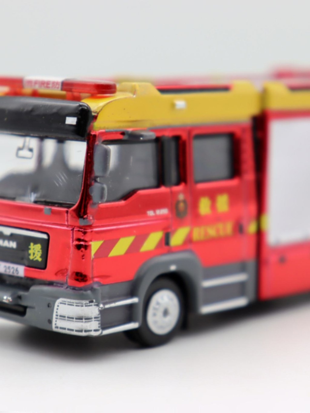 Tiny微影1 76 MAN Rescue F2526 香港消防車細槍電鍍版模型限量 絕版模型 | 蝦皮購物