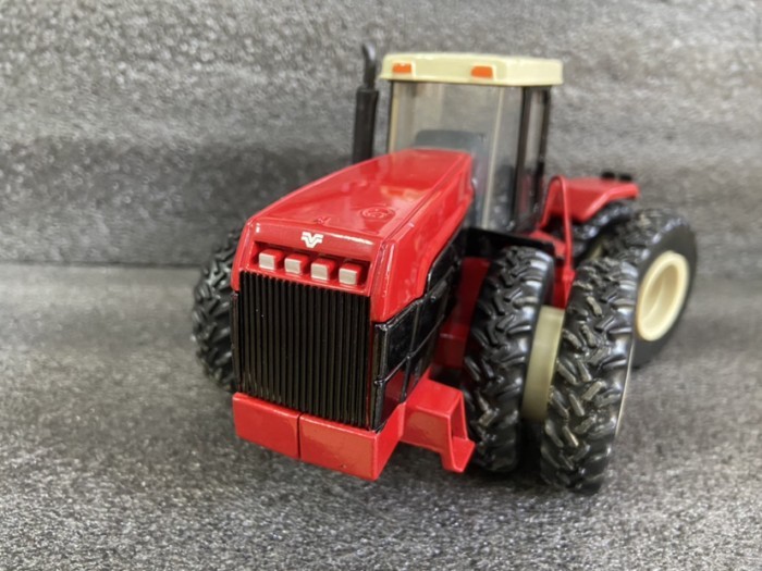 現貨 ertl 1/32 加拿大 布勒 Buhler 2425 versatile 拖拉機 合金模型 | 蝦皮購物