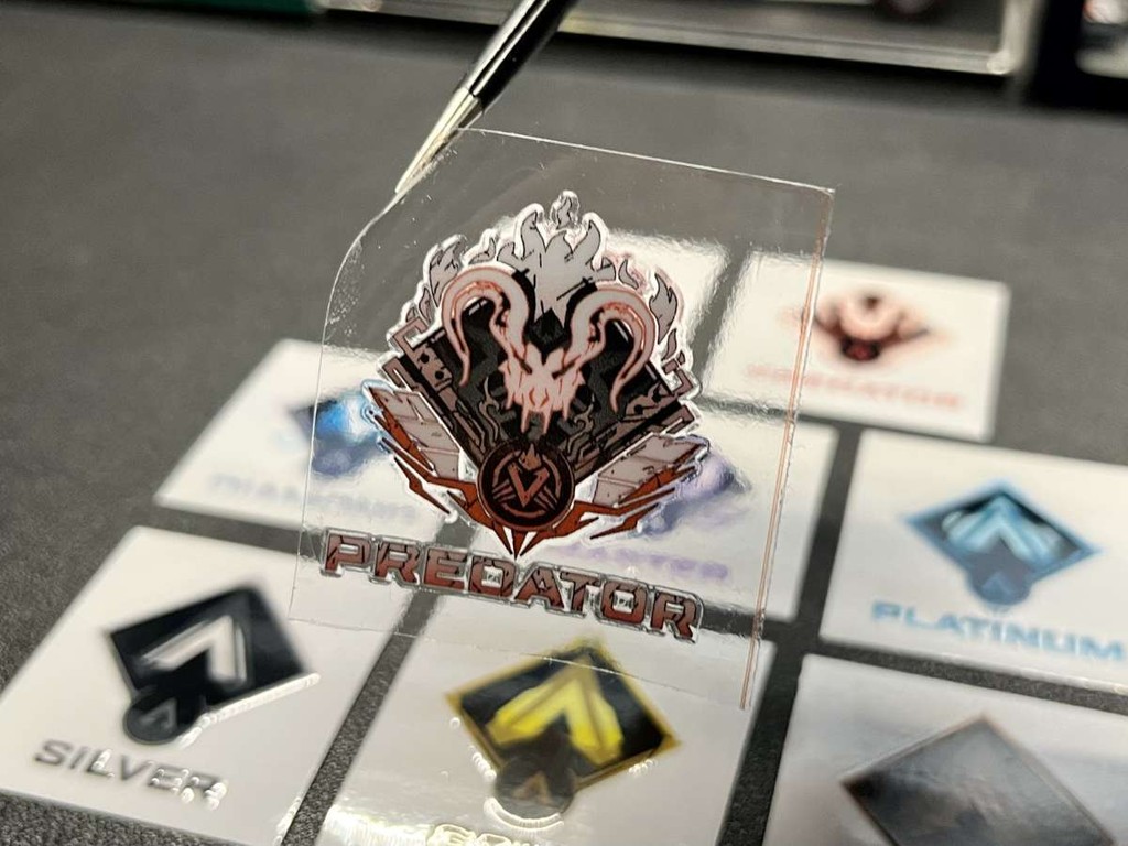 *臺灣出貨*APEX Predator 獵殺者 大師 鉑段位貼紙 遊戲周邊轉印貼紙批發價 可愛 創意 擺件裝飾 简约居 | 蝦皮購物