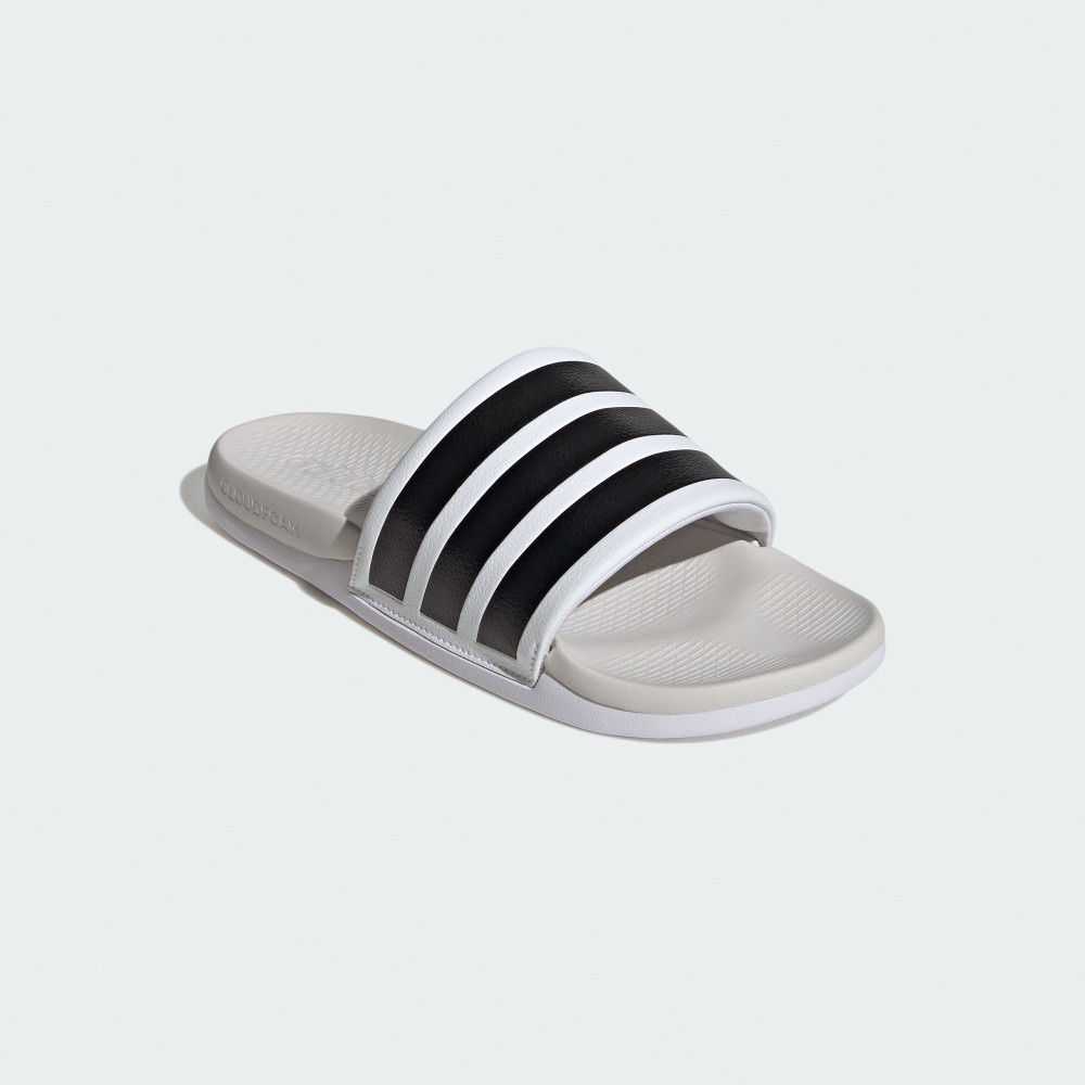 adidas ADILETTE 運動拖鞋推薦：850 元值不值得買？多款差異與尺寸挑選重點 (9/13)