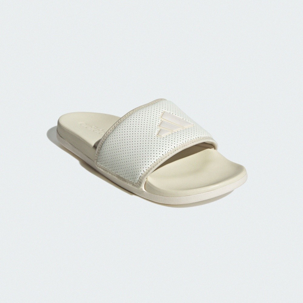 adidas ADILETTE 運動拖鞋推薦：850 元值不值得買？多款差異與尺寸挑選重點 (4/13)