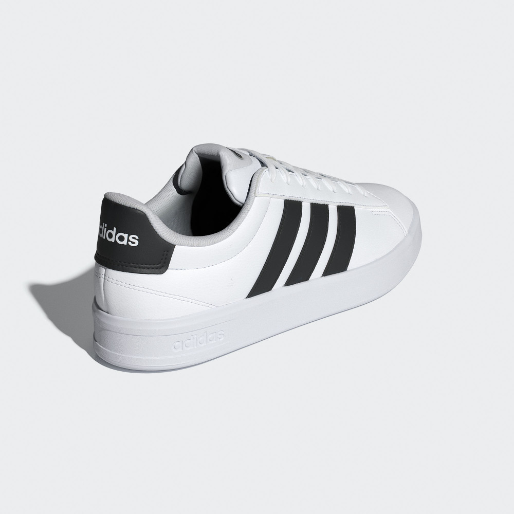 adidas GRAND COURT 3.0 評價：1290 元值得買嗎？日常穿搭與腳感一次看 (3/13)
