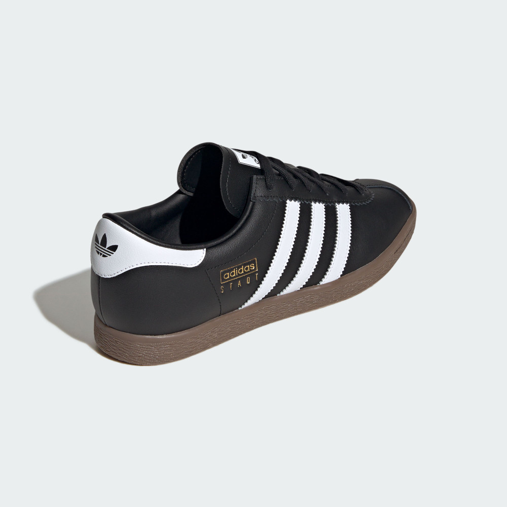 adidas STADT 運動休閒鞋推薦：1590 元入手復古薄底風格，日常穿搭值不值得買？ (3/13)