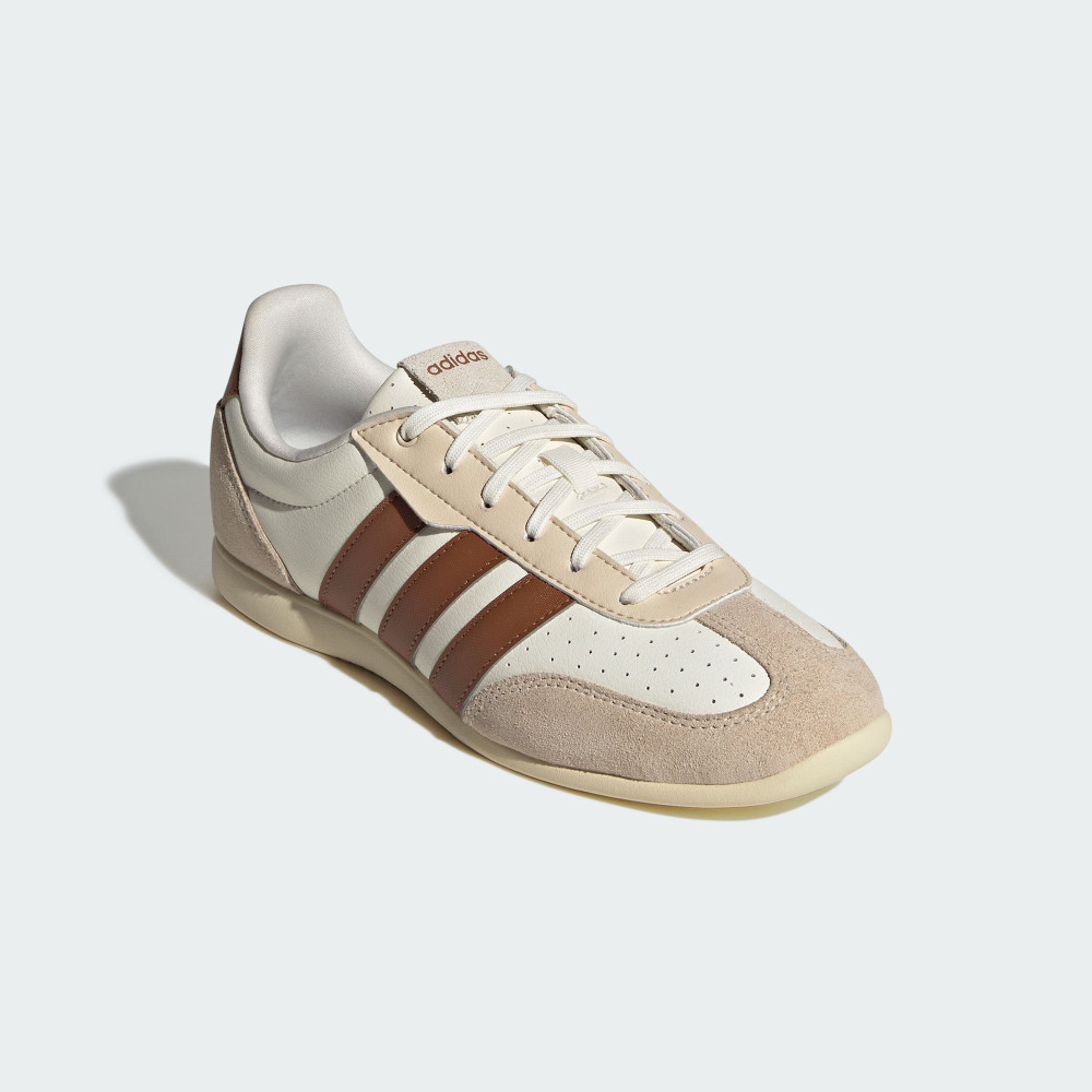 adidas BARREDA LO 女鞋評價：薄底鞋好穿嗎？尺寸、腳感與穿搭重點一次看 (6/13)