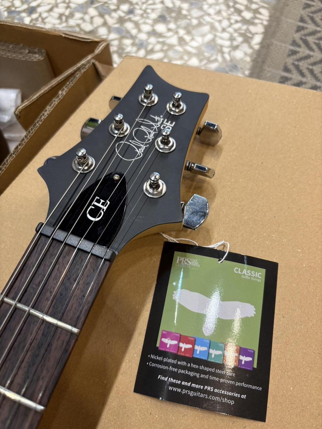 PRS SE Custom 24 電吉他（SE 系列｜火焰楓木貼面｜雙雙線圈｜附原廠琴袋）｜柚子樂器 | 蝦皮購物