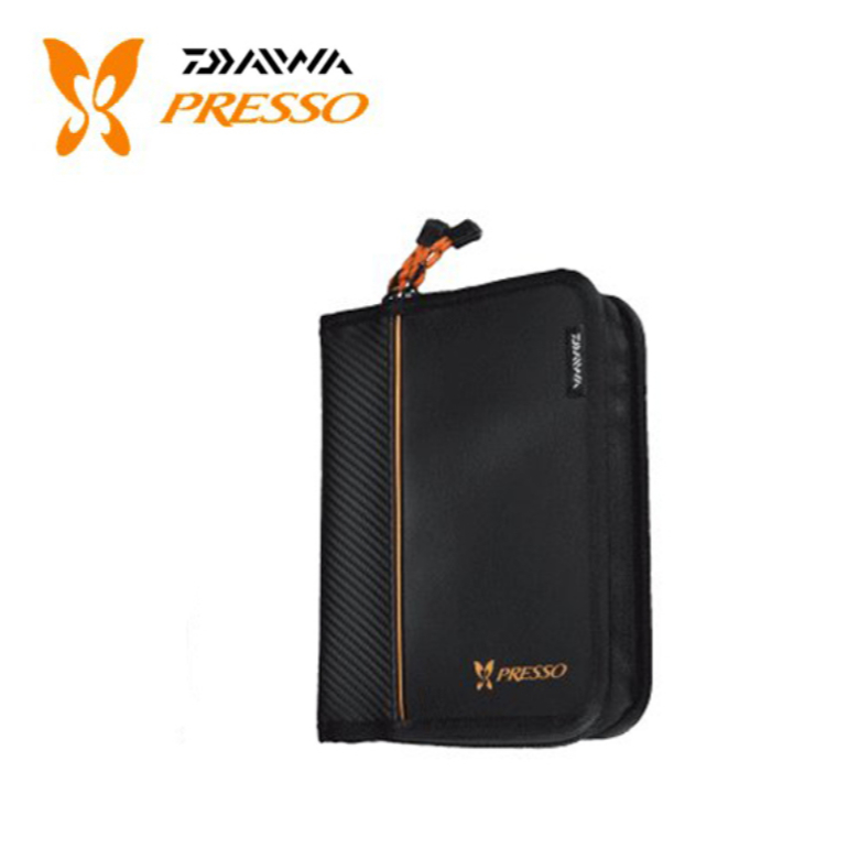 Daiwa Presso 鱒魚 湯匙包 亮片包 皮夾型 亮片收納 路亞包 亮片皮夾 溪釣 露營 溪哥 苦花 一枝花 M號 | 蝦皮購物