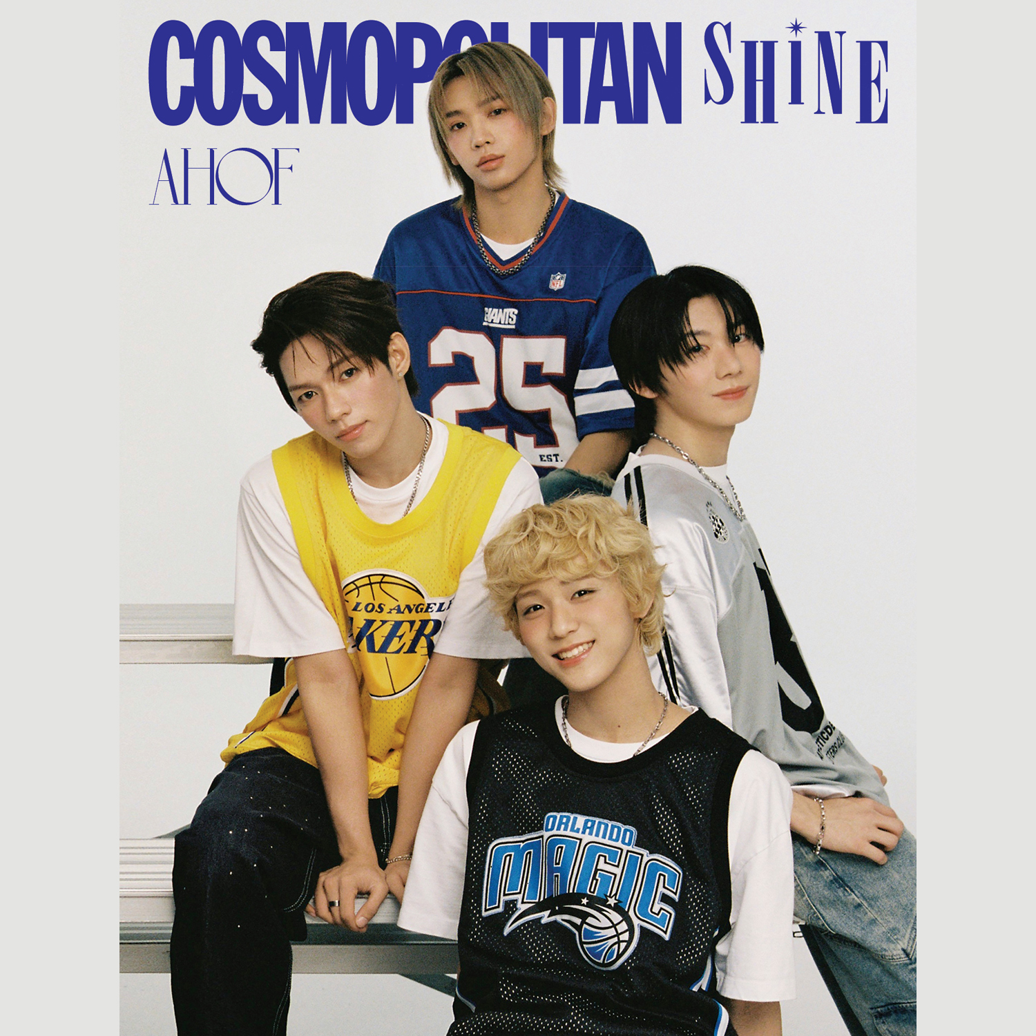AHOF - Magazine [COSMOPOLITAN October 2025] | 蝦皮購物
