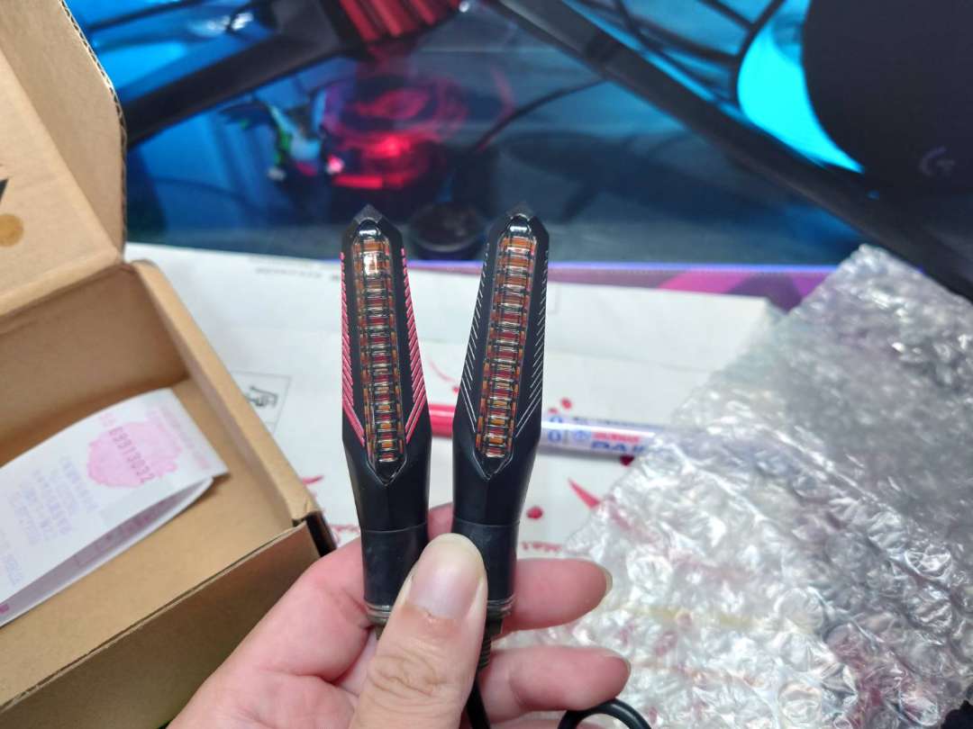 正品靈獸】 L19 LED 流水方向燈序列式方向燈方向燈導光日行燈機車FORCE